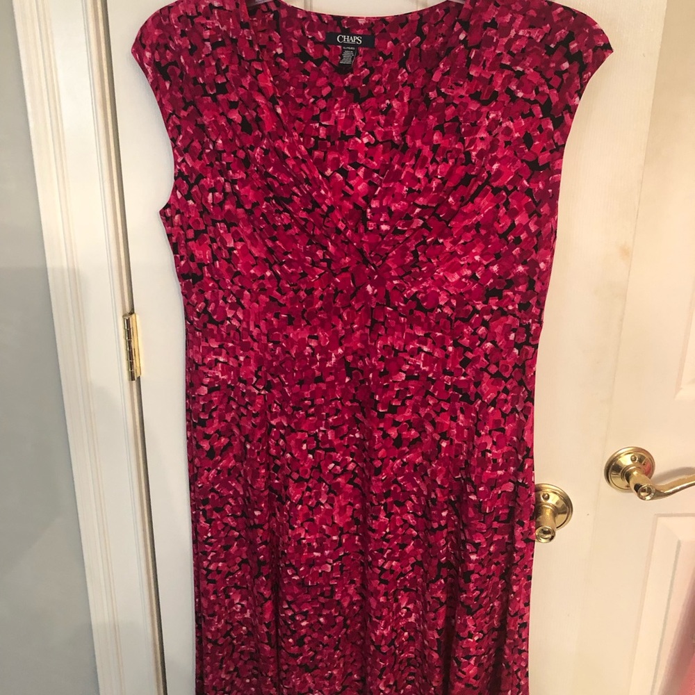 Pretty fuschia colored printed dress.